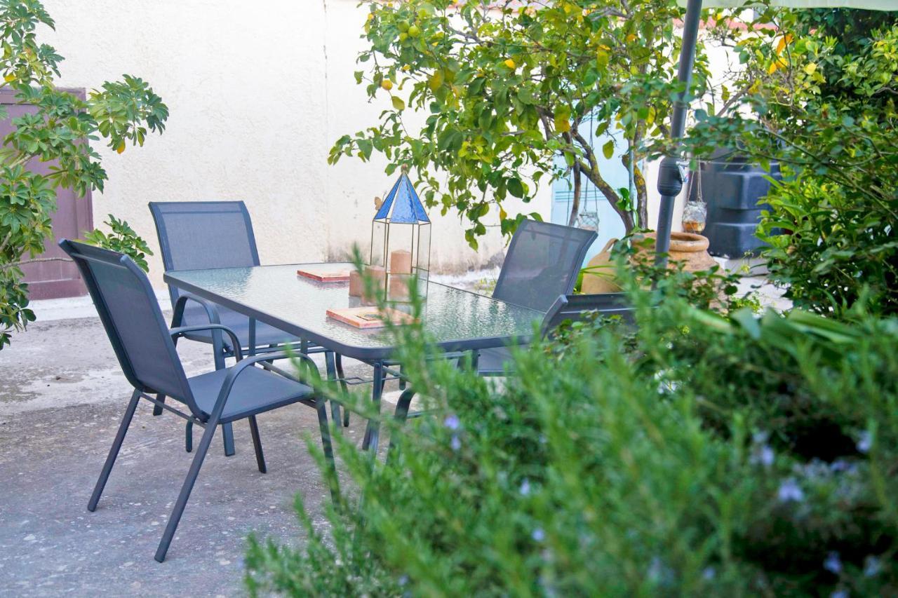 Areopolis Art Apartment Exterior photo